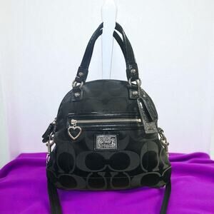 Coach Poppy Black Crossbody with 2 hang tags